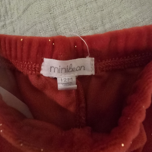 Santas FAVORITE - Ruffle Sleeves - Picture 5 of 5